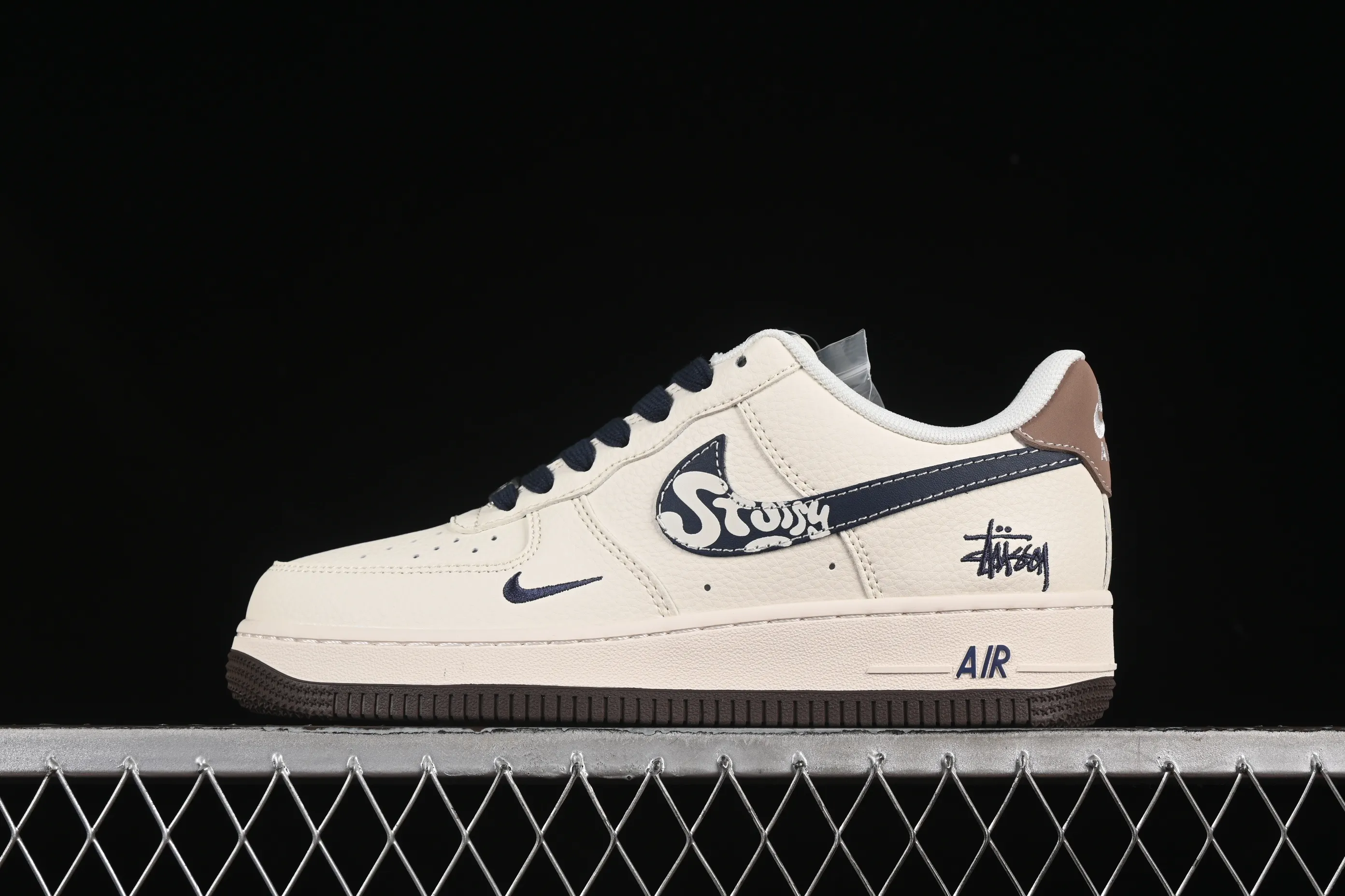 All categories Nk Air Force 1 Air Force series Nk Air Force 1 Low Air Force low-top Nike Air Force 1'07 Low Stussy co-branded cartoon hook Air Force 1 low-top casual sneakers ZH2598-309